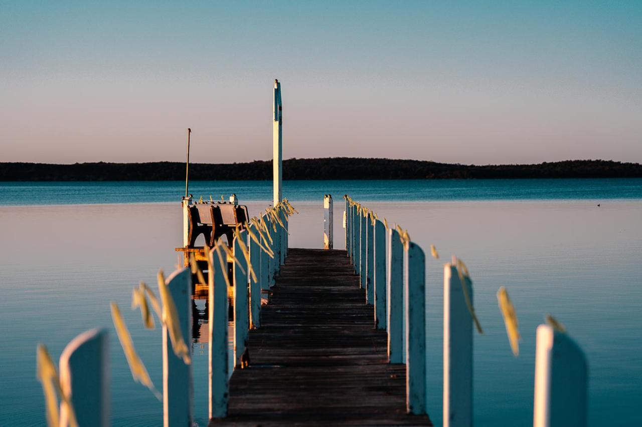 Вилла Waterfront Retreat At Wattle Point Forge Creek Экстерьер фото