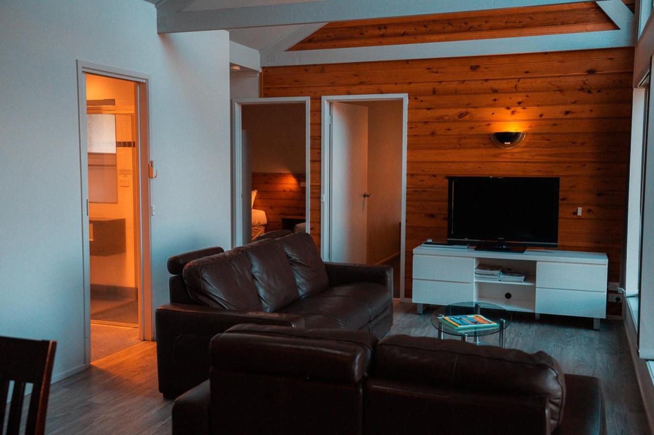 Вилла Waterfront Retreat At Wattle Point Forge Creek Экстерьер фото