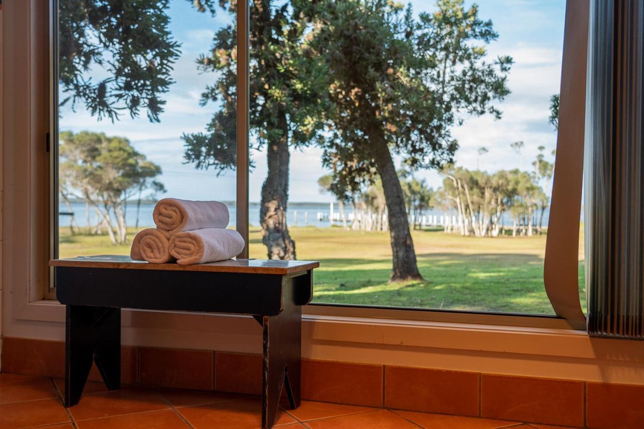 Вилла Waterfront Retreat At Wattle Point Forge Creek Экстерьер фото