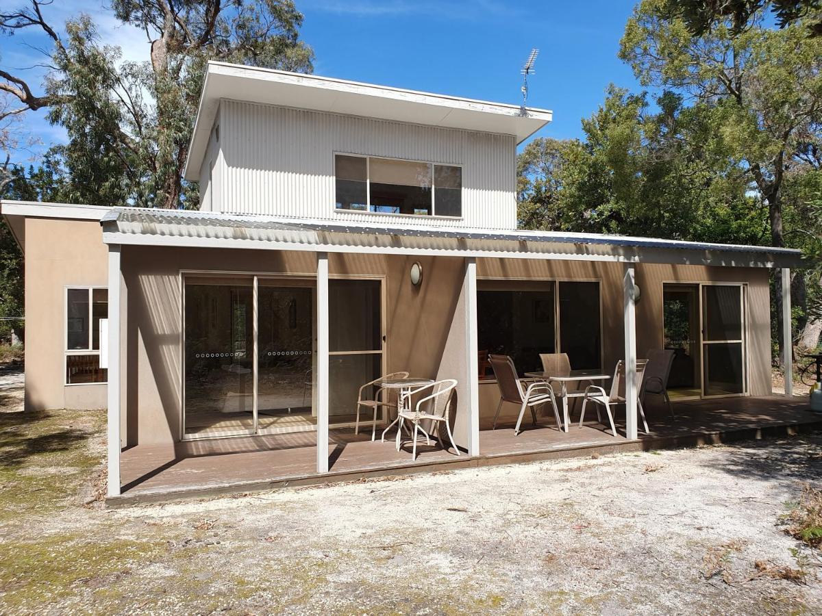 Вилла Waterfront Retreat At Wattle Point Forge Creek Экстерьер фото